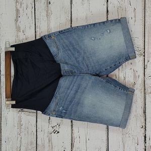 NWOT - Isabel Bermuda Crossover Panel Maternity Shorts